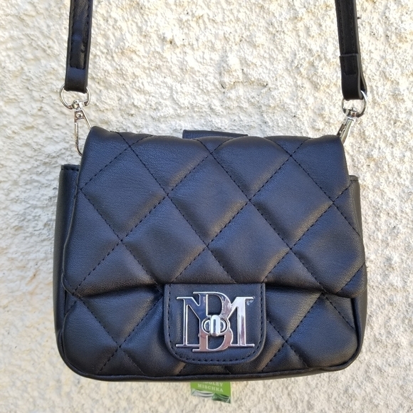 NWT Badgley Mischka clutch bag with pearl handle - Picture 2 of 11